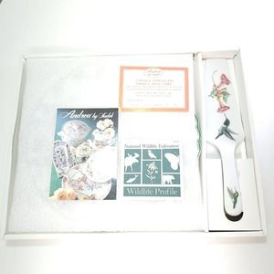 Andrea by Sadek Fine China Porcelain 10" Cake Plate & Server Set Humming Bird